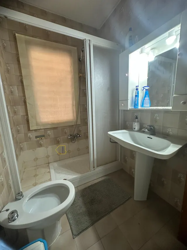Piso de 4 dormitorios y balcón, en Puerto Lumbreras — 20