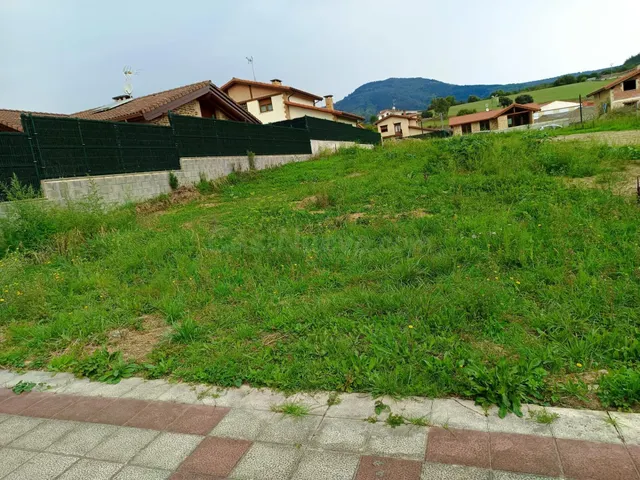 Venta de parcelas en urbanizacion en el Valle de Mena - foto 2