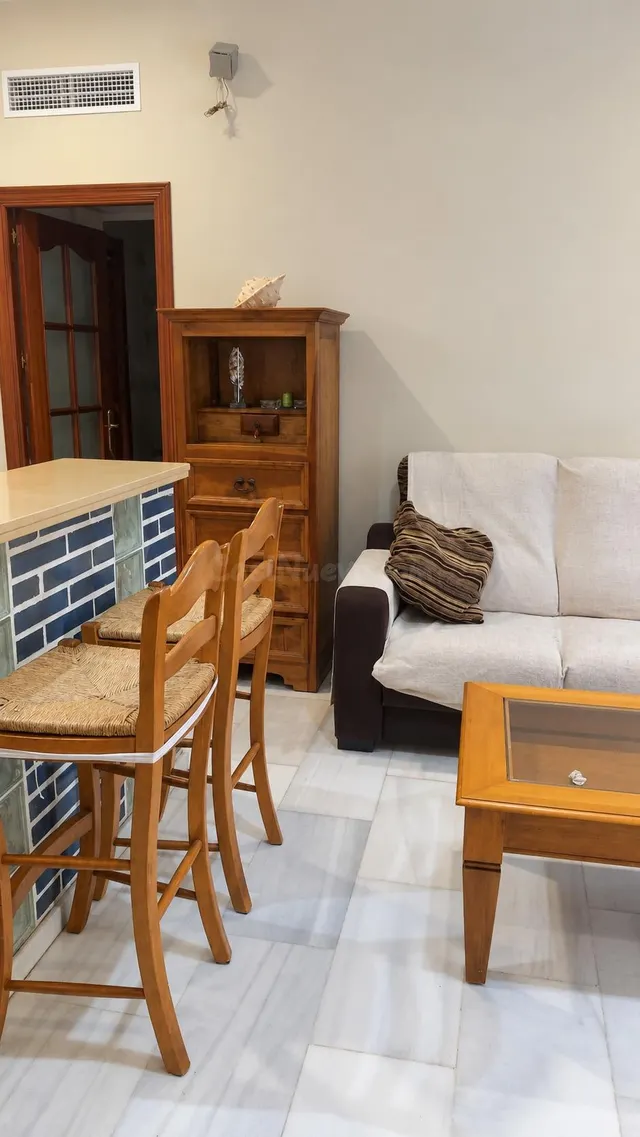 En Alquiler! Apartamento Amueblado en Ciudad Jardín — 3