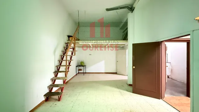 Se alquila local comercial cerca de la estación de tren. — 5