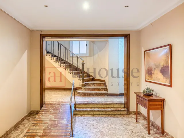 PISO LISTO PARA ENTRAR A VIVIR CON GRAN BALCÓN/TERRAZA EN LA NOVA ESQUERRA DE L'EIXAMPLE — 33