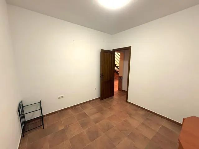 CASA DE PLANTA BAJA CON AZOTEA TRANSITABLE — 10