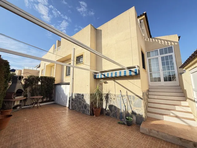 Quad 3 habitaciones 90m² en venta - Urbanización Perla del M - foto 2