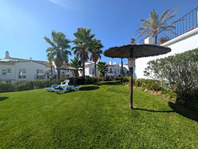 Casa de pueblo en Venta en Linea De La Concepcion, La Cádiz — 49