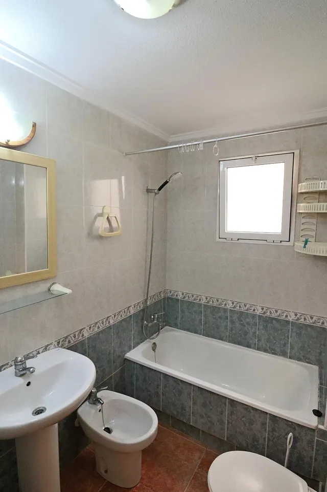Piso 2 habitaciones 59m² en venta - MERCADONA — 29