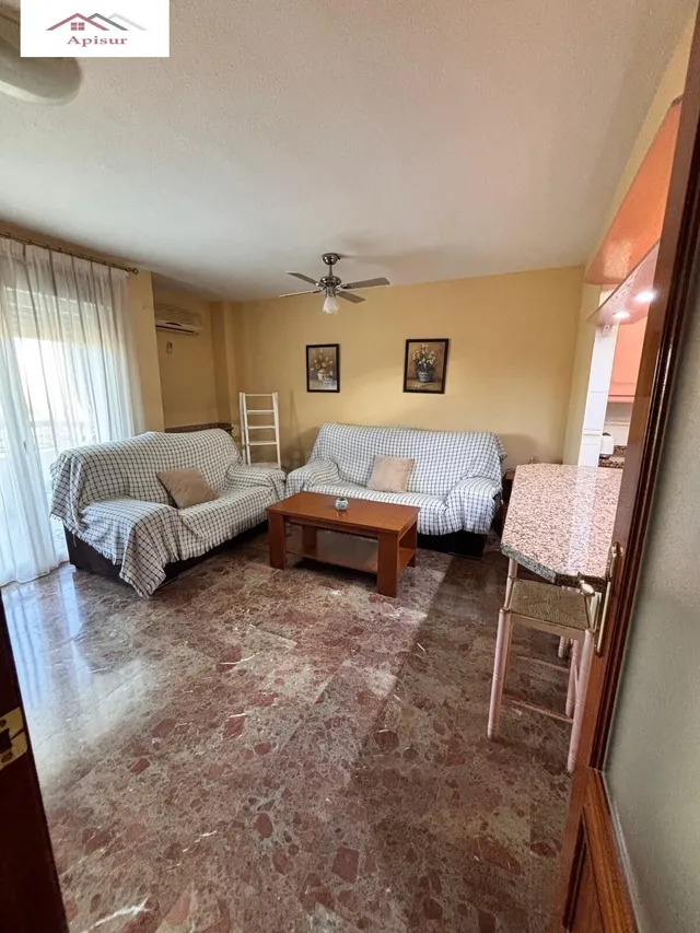 APARTAMENTO DE UN DORMITORIO EN FUENTEZUELAS - foto 2