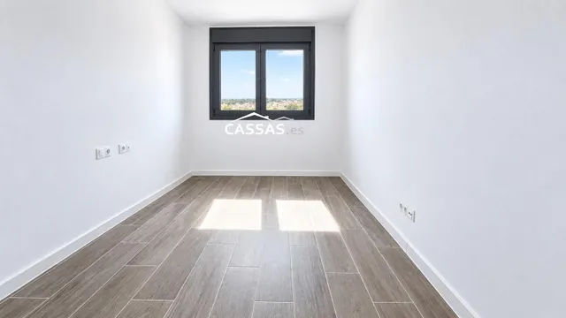ALOVERA - Obra nueva. Ático con terraza de 10 m2, 3 habitaciones, 3 baños, 2 plazas de garaje, Trastero y piscina. — 31