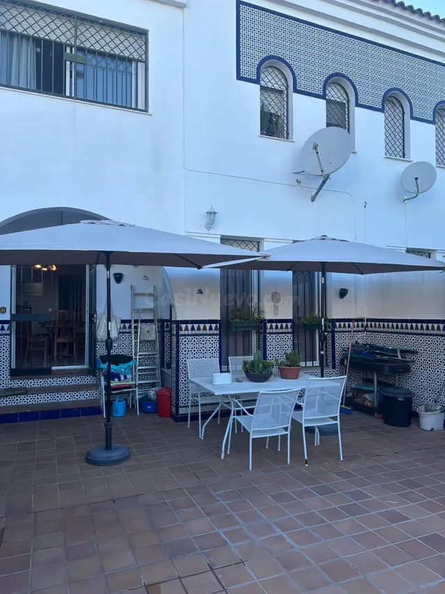 MAGNIFICA VIVIENDA EN URBANIZACION ALJAMAR - foto 5