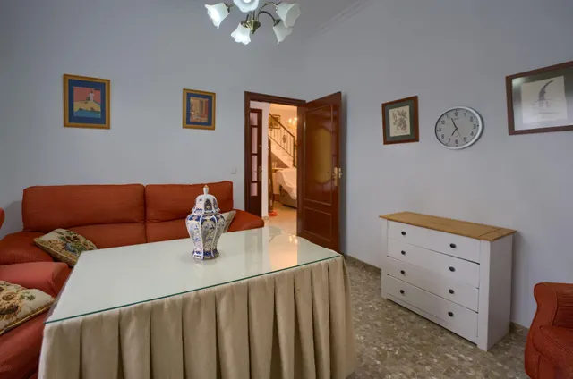 ¡¡ESPECTACULAR!! Adosada de esquina de 223 m2 con patio, terraza y garaje — 15