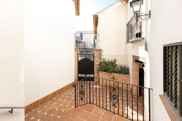 FANTASTICO APARTAMENTO EN EL ALBAICIN CON GARAJE — 22
