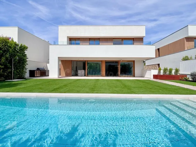 Cala Blanca · Arquitectura, diseño y una nueva forma de vivi - foto 3