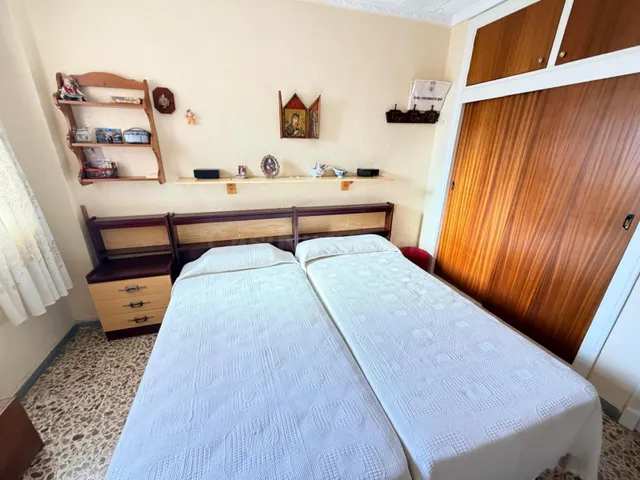 APARTAMENTO CON VISTAS AL MAR, GARAJE Y TRASTERO EN EL CENTR - foto 5