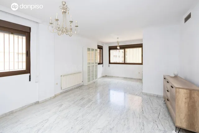 Piso 4 habitaciones 133m² en venta - El serrallo — 3