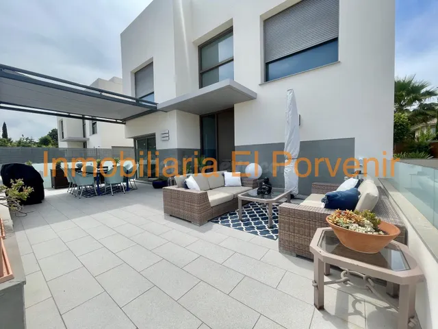 Chalet 4 habitaciones 339m² en alquiler - El Vedat - foto 2