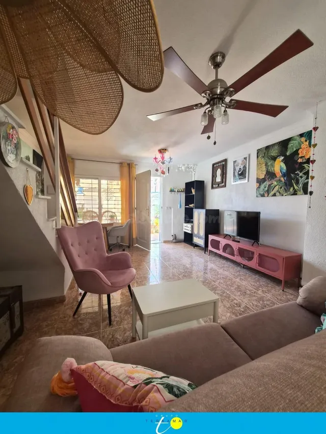 Fantastico adosado con solarium y terraza privados, muy soleado — 3