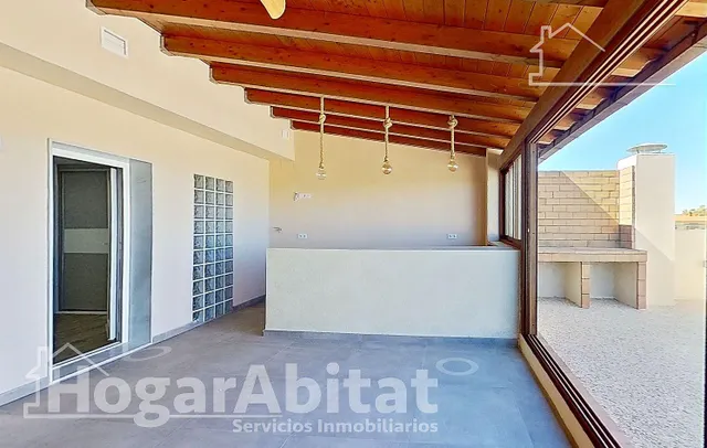 ¡CASA ESPECTACULAR! AMPLIA Y REFORMADA CON DOS VIVIENDAS INDEPENDIENTES Y VISTAS DESPEJADAS — 36