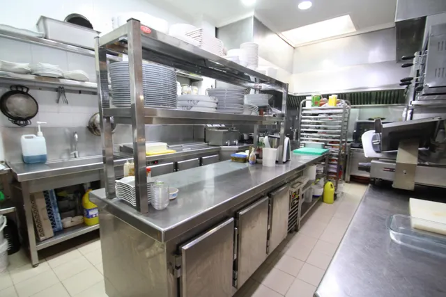 ✓Local Comercial en Benissa, Costa Blanca. URGE VENDER A BUEN PRECIO. — 23