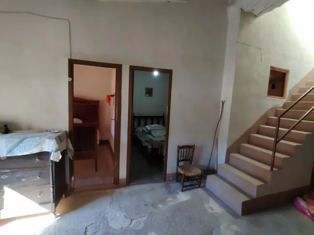 Gran casa en Pedralba para reformar con muchas posibilidades — 37