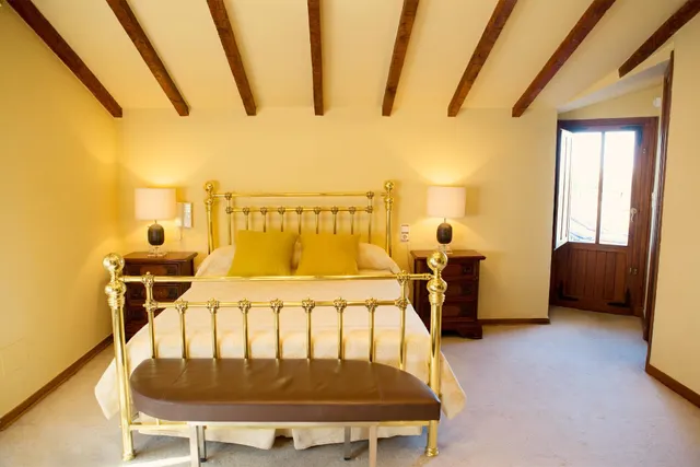 Urbis te ofrece un exclusivo chalet en venta en Salamanca. — 38
