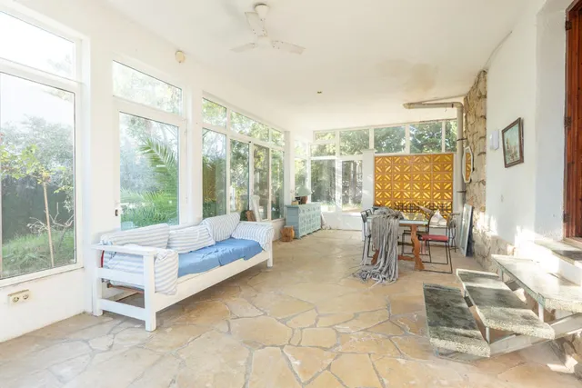 Casa con piscina privada en la urbanización Eucaliptus. — 30