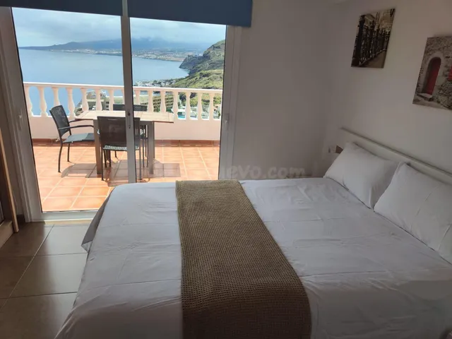 Apartamento reformado 2 dormitorios con terraza - Tabaiba Ba - foto 4