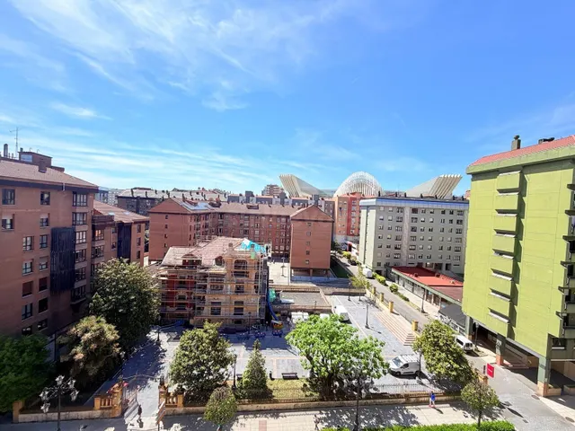 Piso 2 habitaciones 74m² en venta - Oviedo