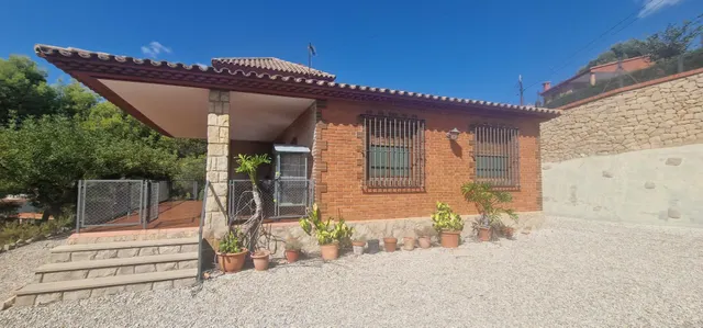 Chalet en Urbanización Monte Cristina — 18
