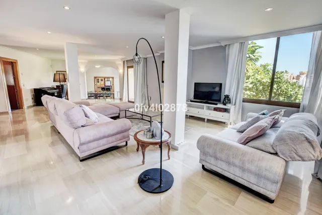 Chalet 6 habitaciones 493m² en venta - Centro — 12