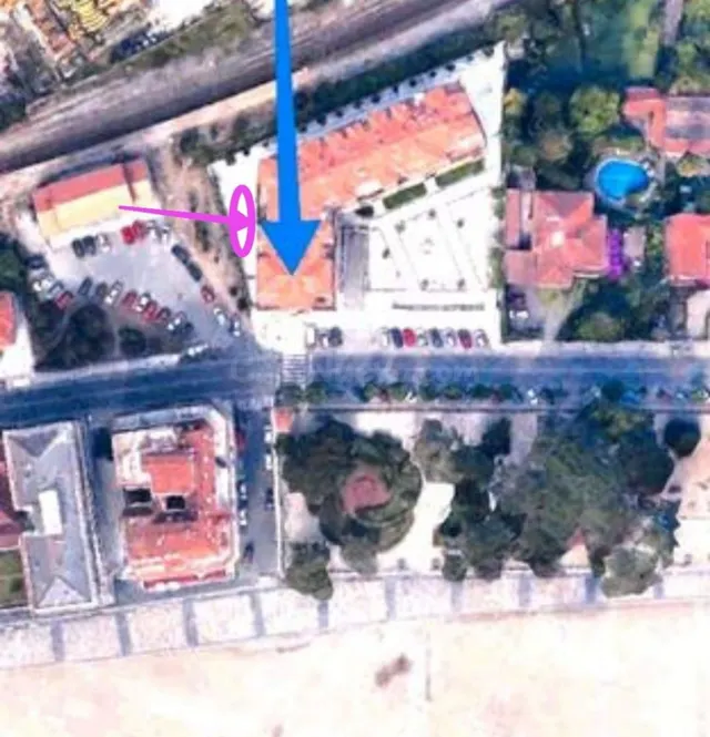 Local comercial 81m² en alquiler - Rosalia de castro - foto 2