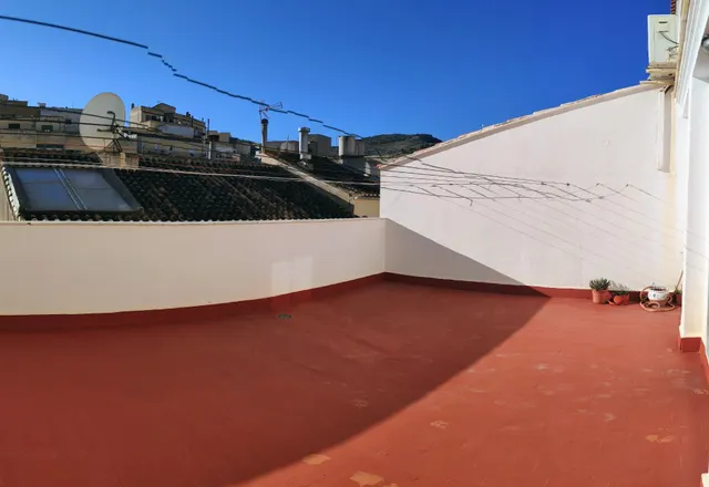 Piso en macael con excelente ubicación y en perfectas condiciones para entrar a vivir. — 18