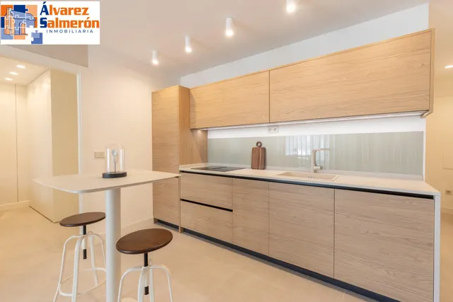 ¡exclusivo apartamento en primera linea de playa con reforma integral de alta gama! — 9