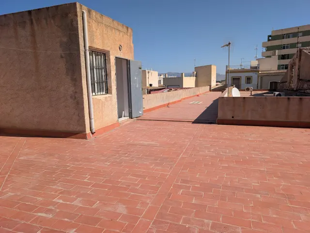 Se vende casa de dos plantas en Vera pueblo — 25