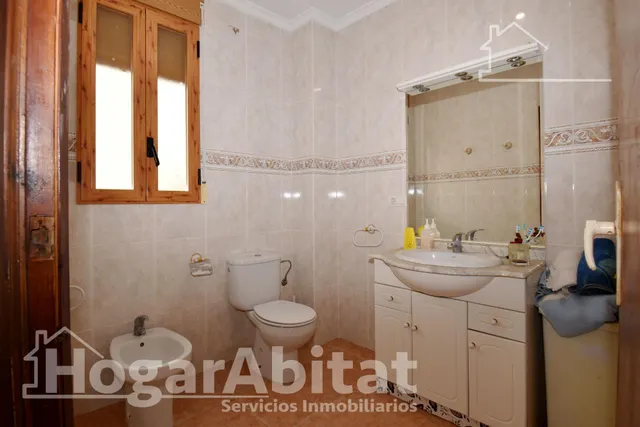 ¡Centro de Pego! Ático dúplex amplio, esquinero y semireformado con terraza y trastero — 28