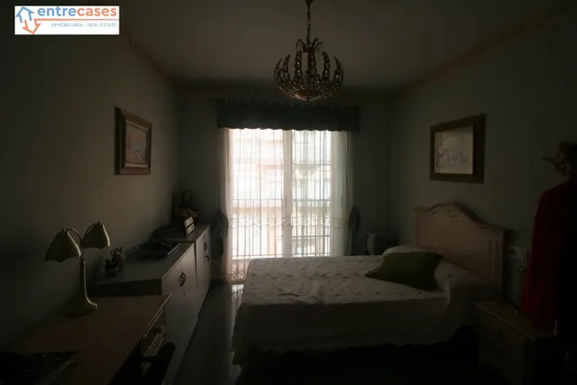 PRECIOSA CASA ADOSADA EN POLÍGONO 3, PARA ENTRAR A VIVIR — 36