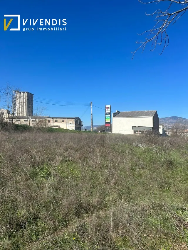Terreno urbano en venta - Artesa de Segre / carretera d'agramunt. — 14