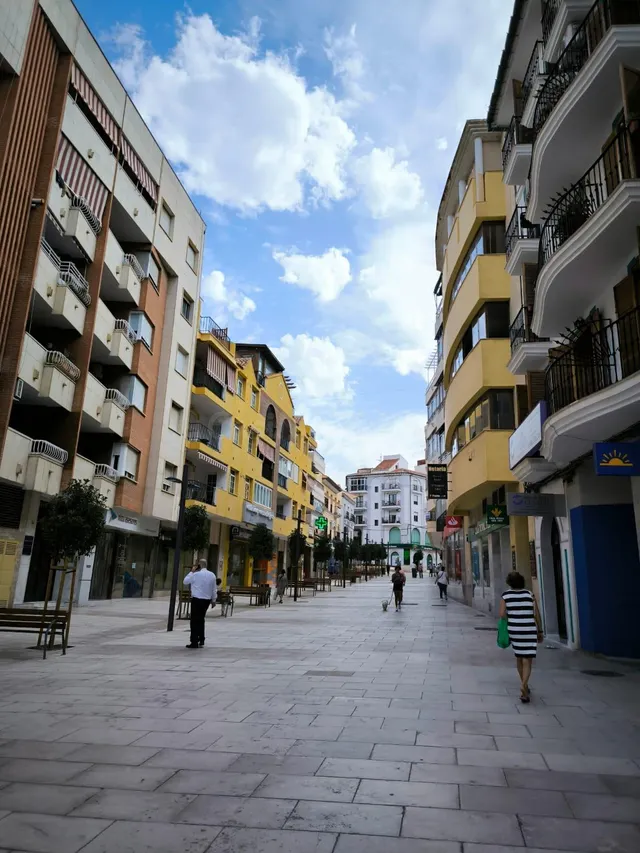 Oficina 6 habitaciones 190m² en alquiler - Vélez Málaga — 3