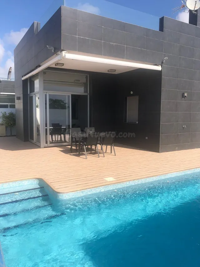 Excepcional Villa en Pilar de la Horadada: Lujosa Villa de u - foto 5