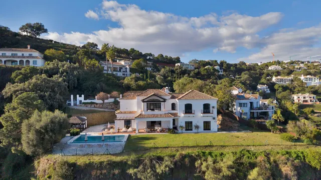 Chalet 5 habitaciones 708m² en venta - Costa del Sol — 39