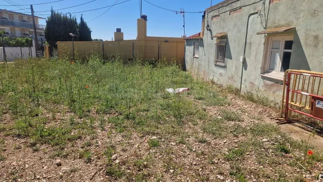 Venta de Casa en finca urbana - foto 3