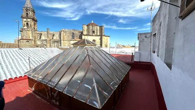 Propiedad emblemática en el centro de jerez — 38