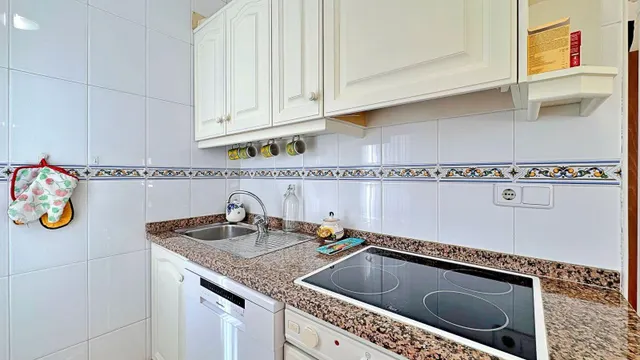 Apartamento Elegante en Ubicación Prime La Zenia — 10