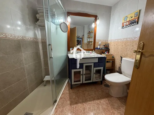 Piso en venta en Alicante, 129m2, 4 habitaciones, 2 baños, piscina, garaje, cuarta planta con ascensor, en zona de tómbola — 38