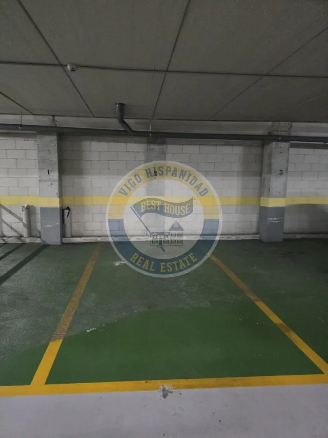 Plaza de garaje amplia en hispanidad 87 — 15