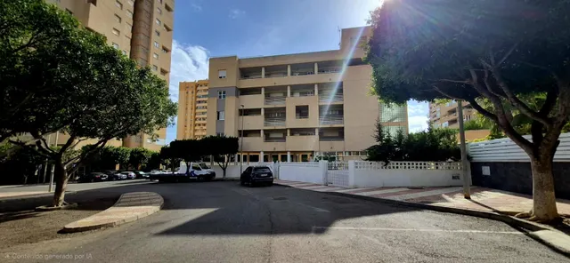 Se vende piso de 2 dormitorios con amplia terraza, garaje y trastero en Aguadulce Sur — 36