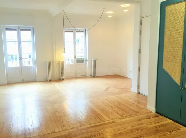 PISO EN CHAMBERÍ RIOS ROSAS - foto 4