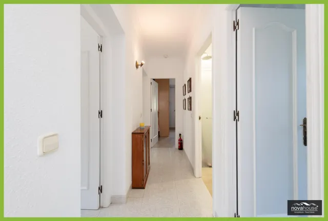 Chalet independiente con piscina privada y vistas al mar — 11