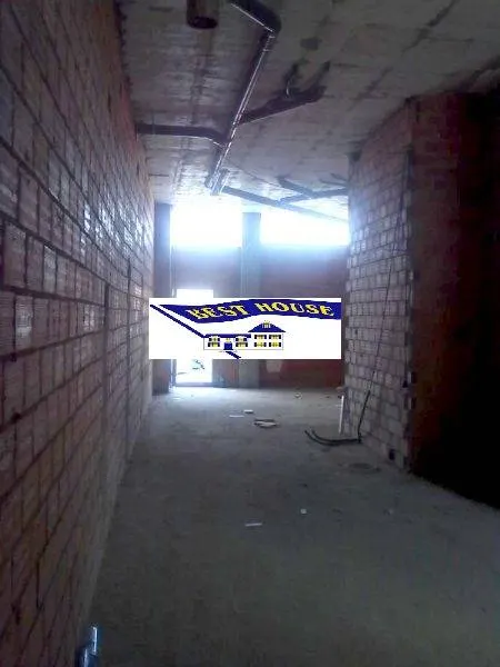 LOCAL COMERCIAL EN OBRA  CON TERRAZA — 6