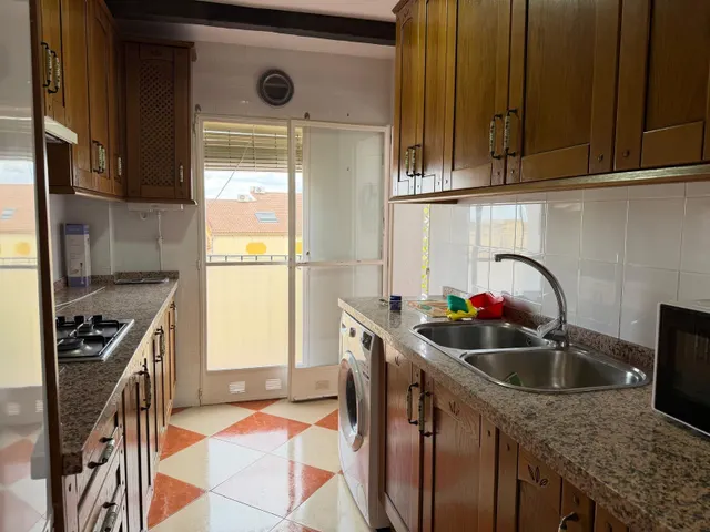 Amplio y Acogedor Piso en Antequera - Ideal para Familias — 6