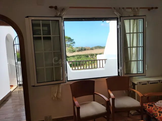 APARTAMENTO CON VISTAS PARCIALES AL MAR