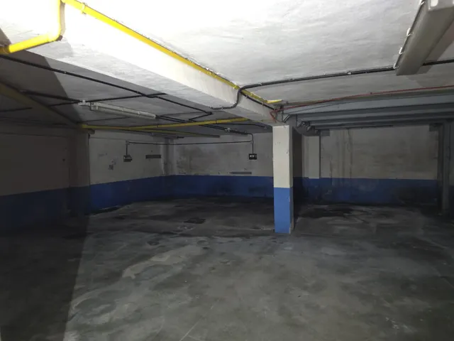 Local comercial de 300 m2 en la principal calle de ciudad naranco — 17